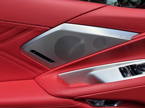 Used 2024 Chevrolet Corvette Z06 RWD image 33