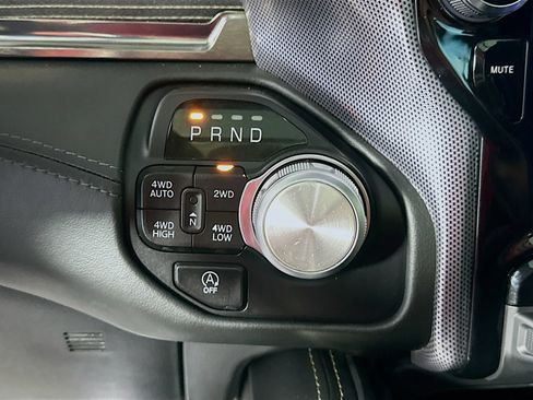 Used 2020 RAM 1500 Limited AWD/4WD image 17