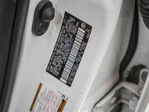 Used 2011 Toyota Corolla LE image 26