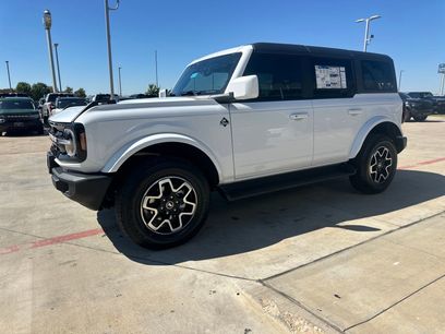 New 2025 Ford Bronco Outer Banks