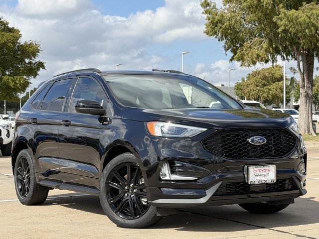 Used 2021 Ford Edge ST-Line FWD image 2