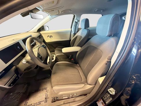 Used 2024 Hyundai Ioniq 5 SEL image 13