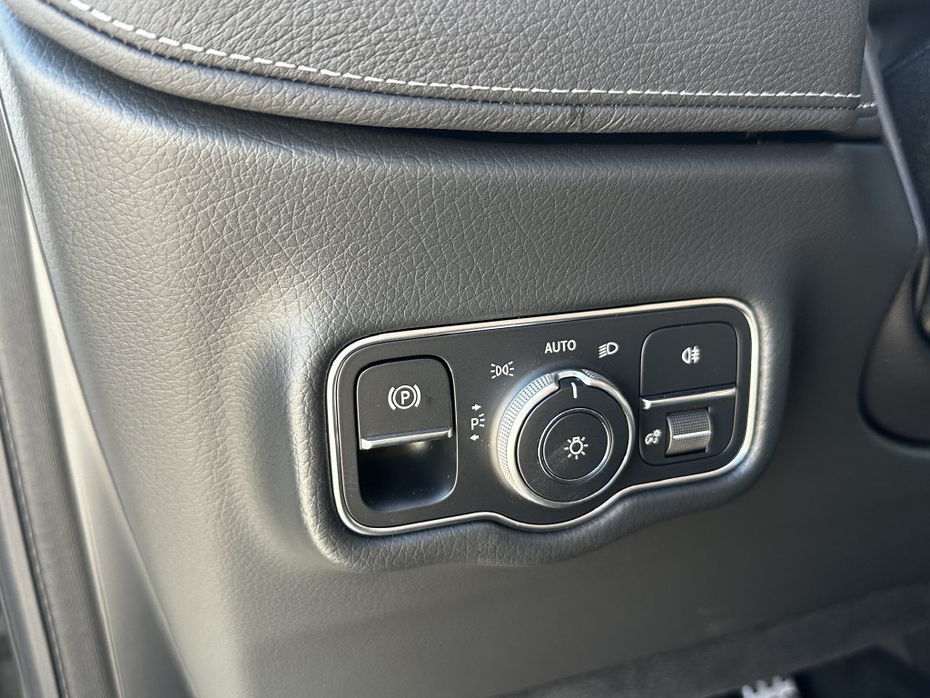 New 2027 Mercedes-Benz G 580 e image 34