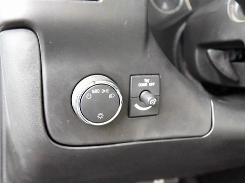 Used 2019 Chevrolet Express 3500 Extended w/ Driver Convenience Package image 10