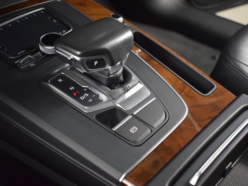 Used 2018 Audi Q5 2.0T Premium Plus image 35