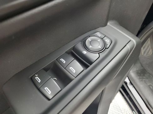 Used 2022 Chevrolet Silverado 1500 Custom image 28