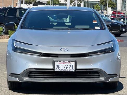 Certified 2023 Toyota Prius LE FWD image 10