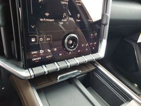 New 2026 GMC Acadia Denali Ultimate image 23