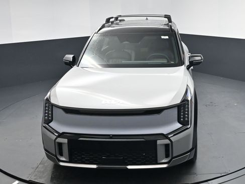 New 2026 Kia EV9 GT-Line image 9