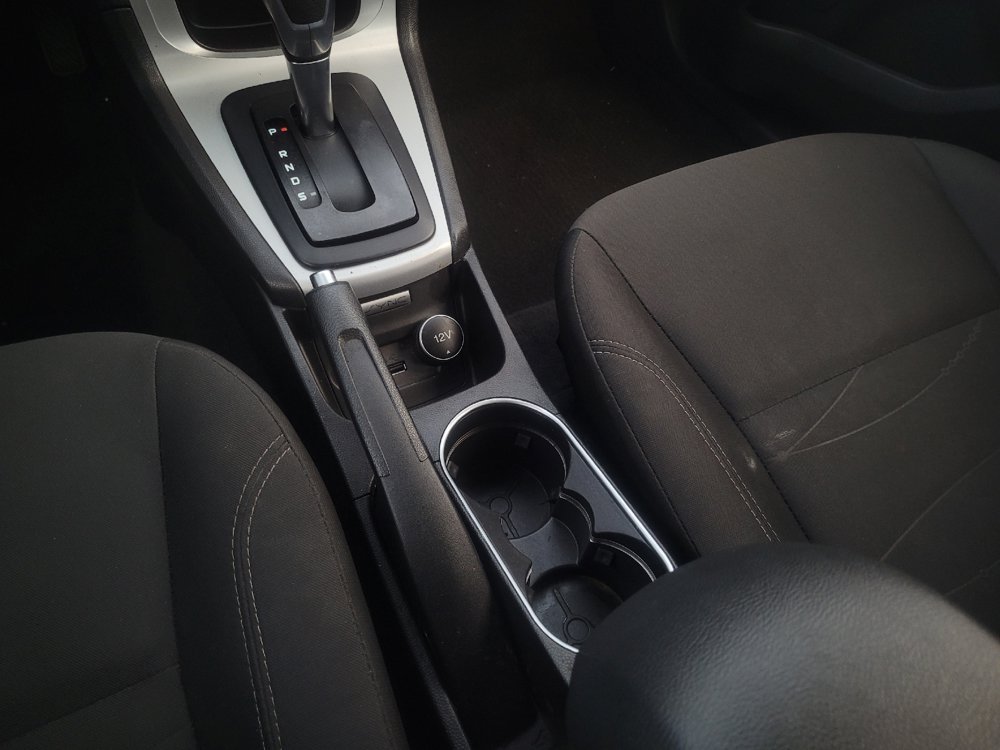Used 2019 Ford Fiesta SE FWD image 26