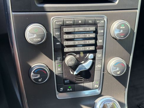 Used 2013 Volvo S60 T5 image 18