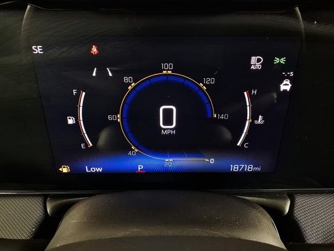 Used 2025 Chevrolet TrailBlazer LT FWD image 17