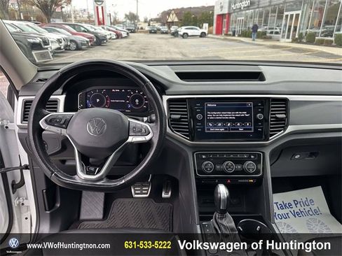 Certified 2022 Volkswagen Atlas SEL Premium image 20