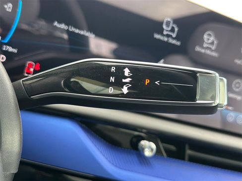 New 2026 Cadillac Optiq Sport 2 image 31