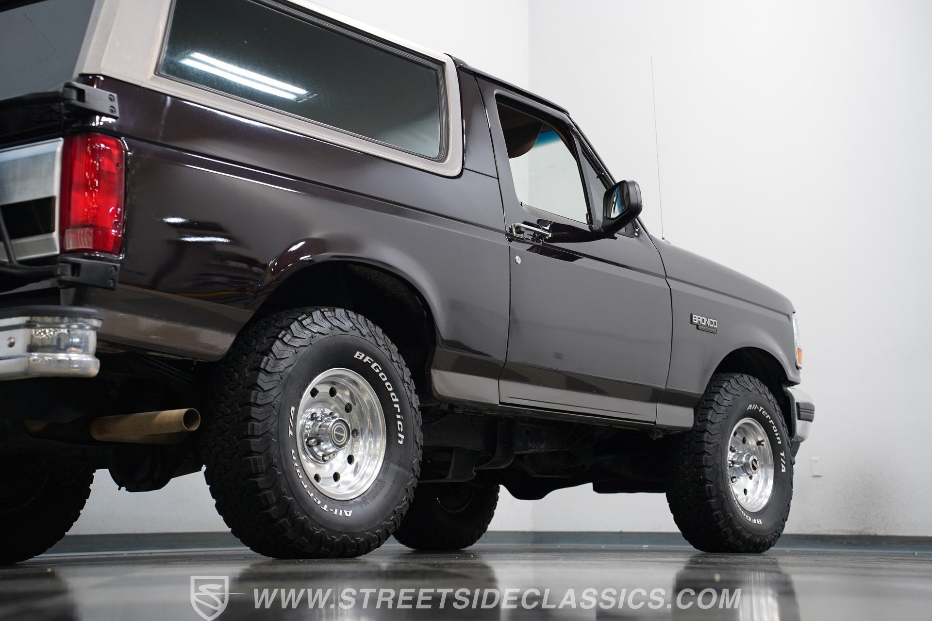 Used 1996 Ford Bronco Eddie Bauer AWD/4WD image 27