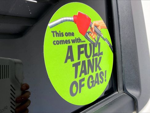 Used 2021 Nissan Titan PRO-4X image 35