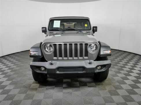 Used 2018 Jeep Wrangler Unlimited Sport S AWD/4WD image 31