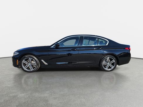 Certified 2023 BMW 530i w/ Premium Package image 8