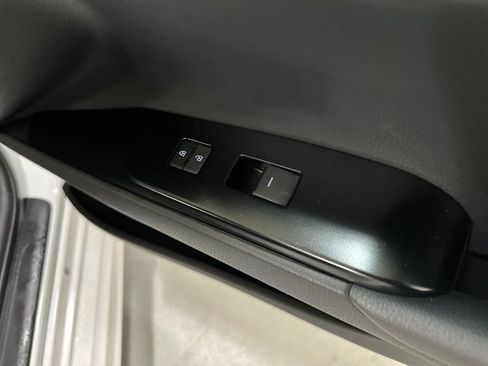 Used 2026 Toyota Camry SE w/ Multimedia Upgrade Package image 39