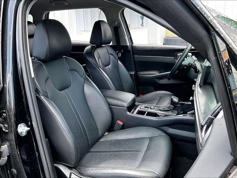 Used 2025 Kia Sorento EX AWD/4WD image 27