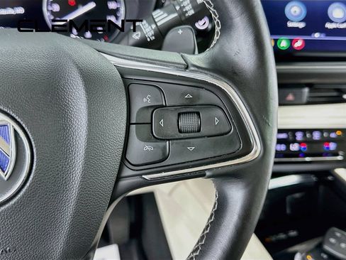 Used 2022 Buick Envision Avenir w/ Technology Package II AWD/4WD image 17