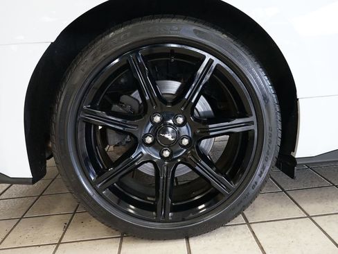 Used 2018 Ford Mustang Premium w/ Equipment Group 201A RWD image 55