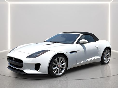 Used 2019 Jaguar F-TYPE Convertible RWD image 5