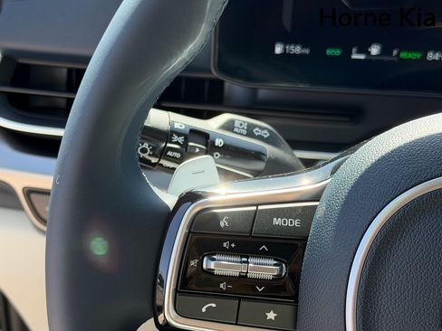 New 2026 Kia Carnival SX Prestige FWD image 13