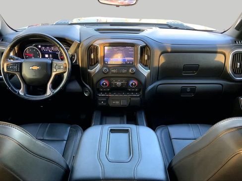 Used 2022 Chevrolet Silverado 3500 High Country w/ Technology Package AWD/4WD image 16