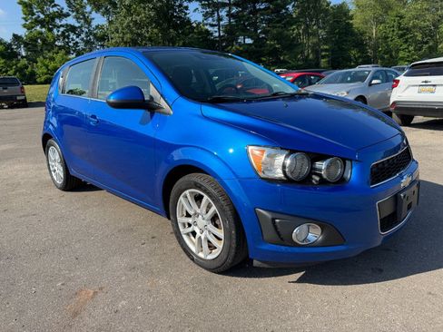 Used 2016 Chevrolet Sonic LT w/ Wheels and Fog Lamp Package FWD image 7
