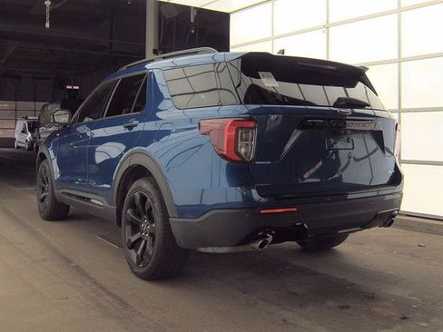 Used 2023 Ford Explorer ST-Line AWD/4WD image 6