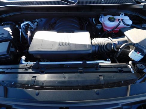 New 2025 Chevrolet Suburban High Country image 48