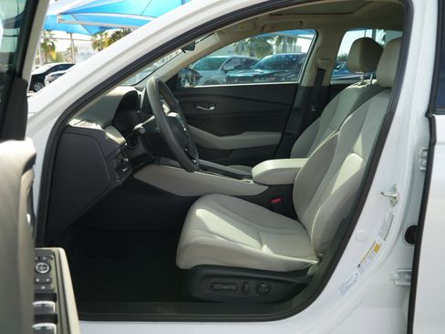 Used 2024 Honda Accord EX image 16