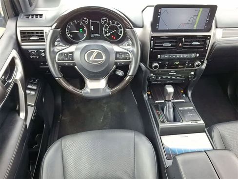 Used 2023 Lexus GX 460 Luxury w/ Sport Design Package image 21