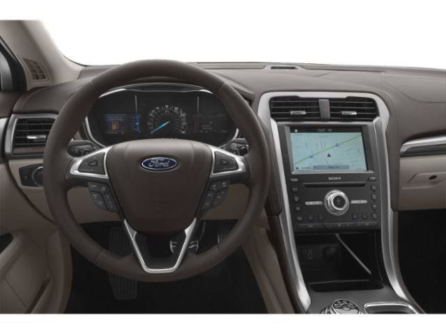 Used 2018 Ford Fusion Platinum AWD/4WD image 10