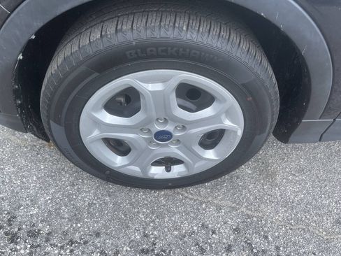 Used 2019 Ford Escape S FWD image 23