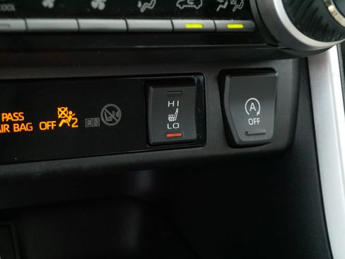 Used 2025 Toyota RAV4 XLE Premium w/ Weather Package AWD/4WD image 29