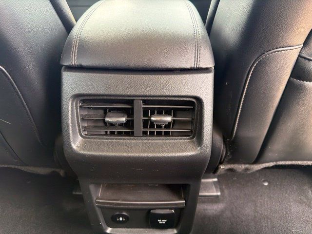Used 2024 Ford Edge SEL w/ Convenience Package AWD/4WD image 27