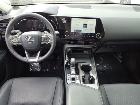 Used 2022 Lexus NX 350 AWD image 11