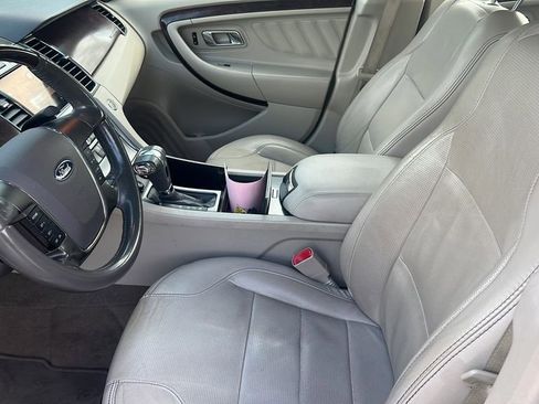Used 2012 Ford Taurus Limited AWD/4WD image 9