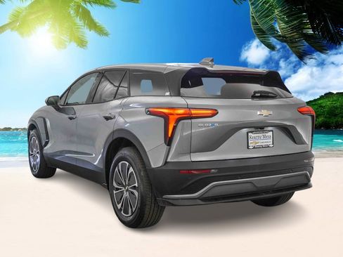 New 2026 Chevrolet Blazer EV LT image 6