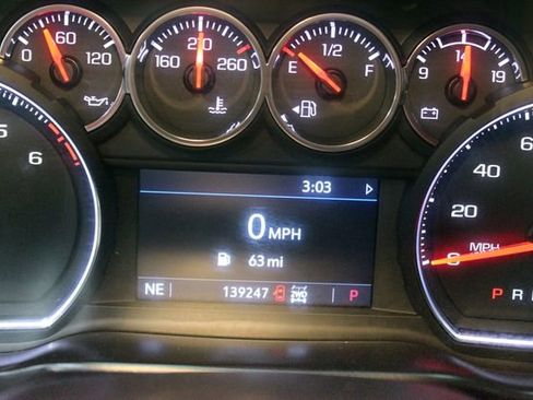 Used 2020 Chevrolet Silverado 2500 LT w/ Convenience Package AWD/4WD image 25
