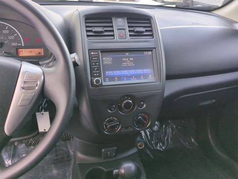 Used 2018 Nissan Versa S Plus image 26