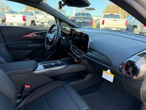 New 2026 Chevrolet Equinox EV RS image 36