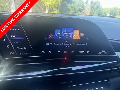 Used 2023 Cadillac Escalade V image 26