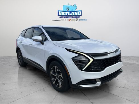 Used 2024 Kia Sportage EX image 6