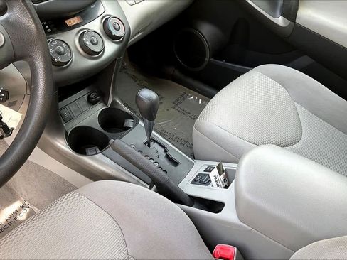 Used 2012 Toyota RAV4 4WD w/ Upgrade Value Pkg image 17