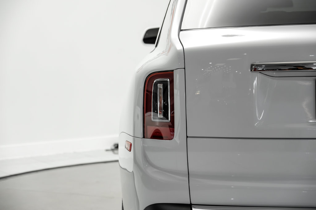 Used 2022 Rolls-Royce Cullinan AWD/4WD image 66