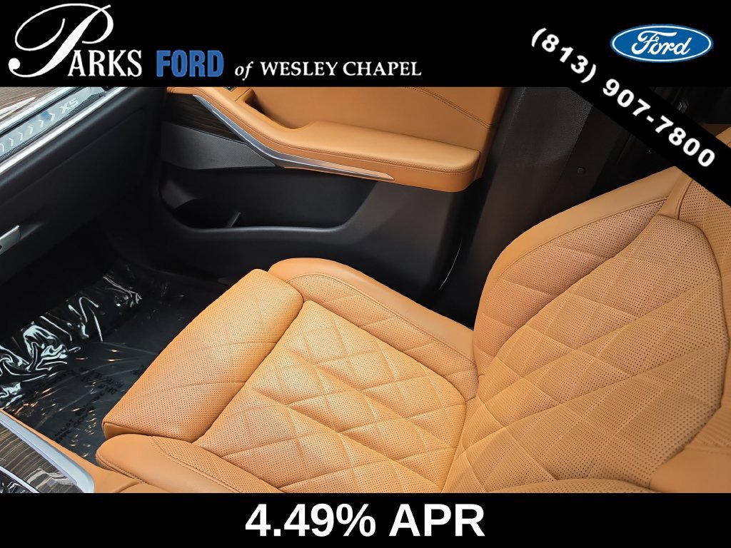 Used 2024 BMW X5 xDrive40i w/ Premium Package AWD/4WD image 16
