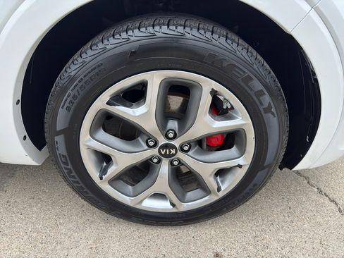 Used 2019 Kia Sorento SX AWD/4WD image 9